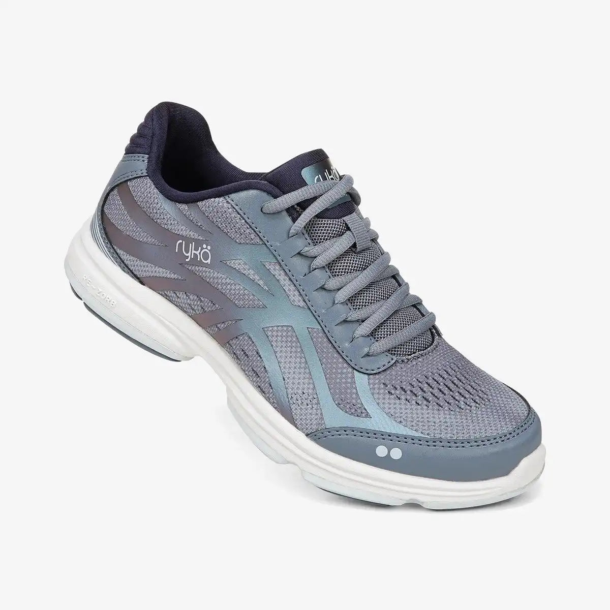 Devotion Plus 3 Walking Sneaker