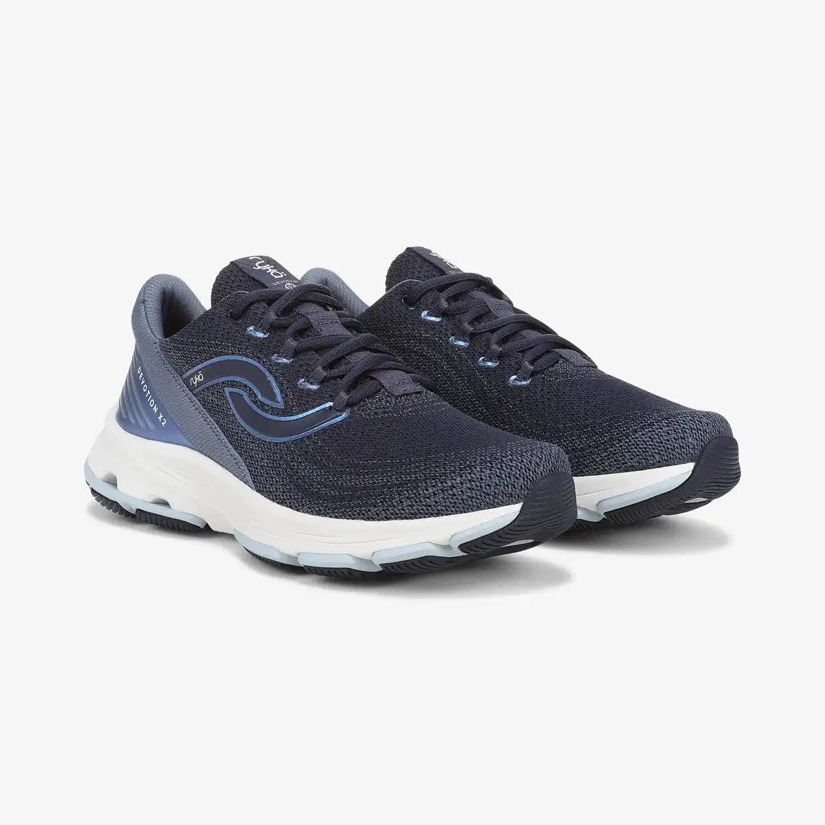 Devotion X 2 Walking Sneaker