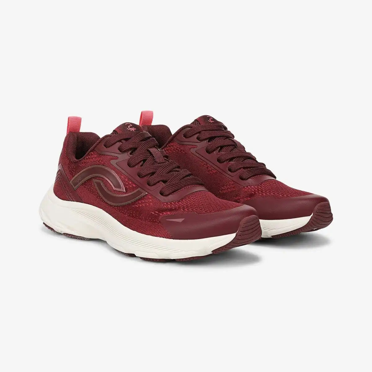 Devine Walking Sneaker