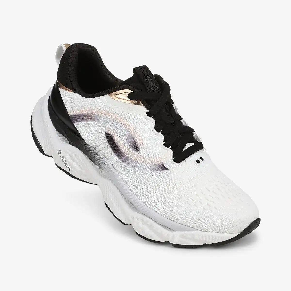 Elevate LX 2 Walking Sneaker