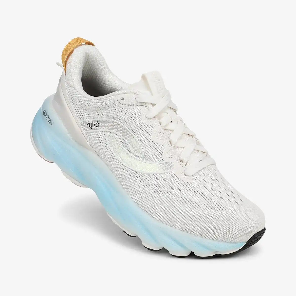 Distance LX Running Sneaker